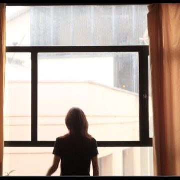 Capture - Charlotte Reinhardt - Désordre - Video Clip